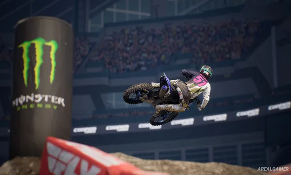 Monster Energy Supercross - The Official Videogame 3 Screenshot 1